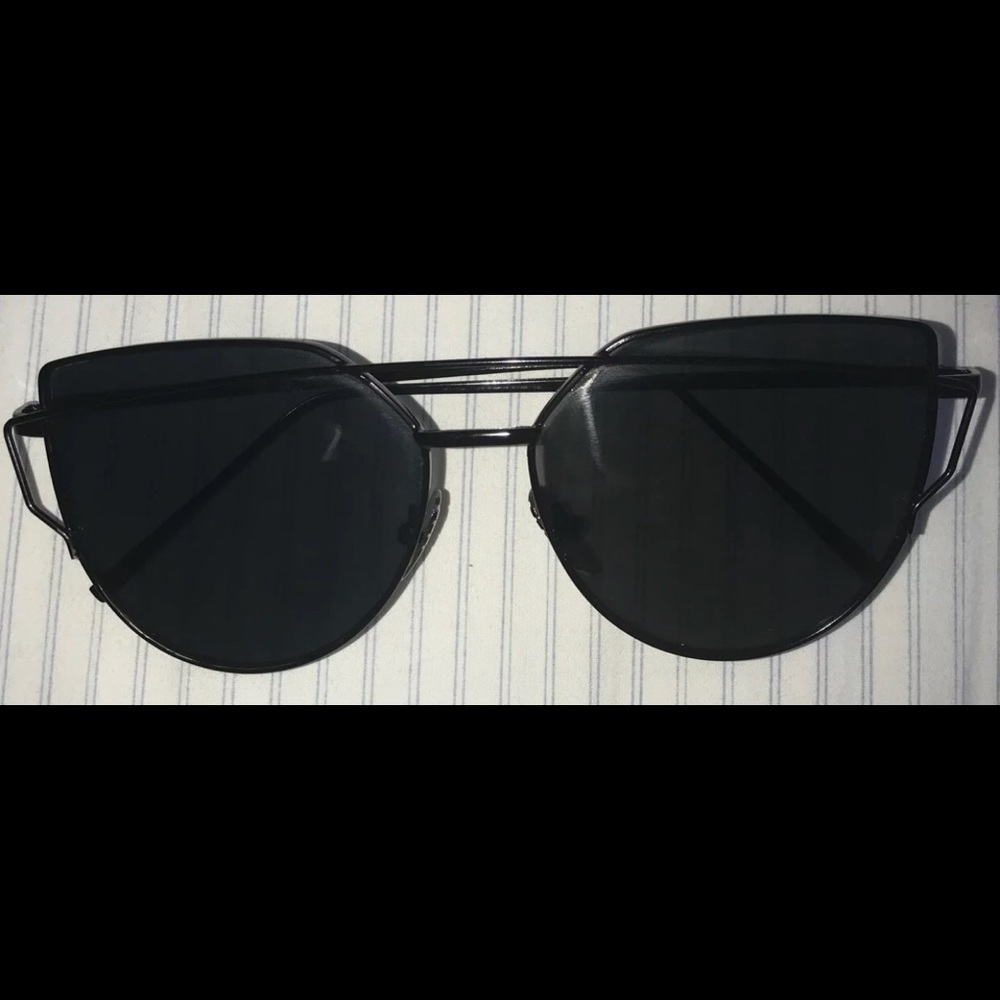 Abella Acton Sunglasses